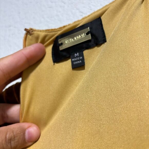 Alexia Admor Women's Boatneck Veronica Pleated Velvet Midi Dress Gold Medium - Picture 8 of 10